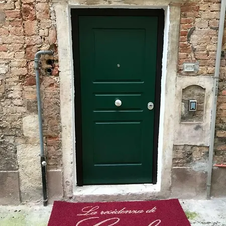 Apartment La Residenza Di Carlo Close To Piazza San Marco *