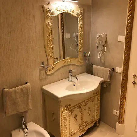 La Residenza Di Carlo Close To Piazza San Marco ונציה