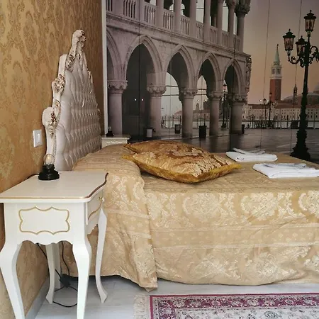 דירה La Residenza Di Carlo Close To Piazza San Marco ונציה
